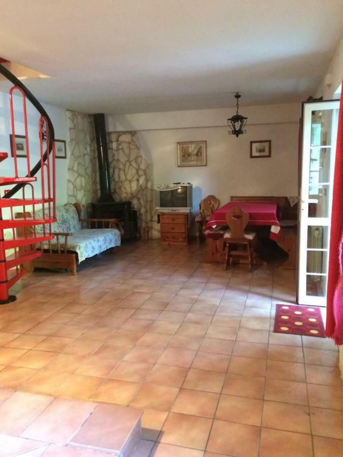 Casa Con Giardino Βίλα Pescasseroli Εξωτερικό φωτογραφία
